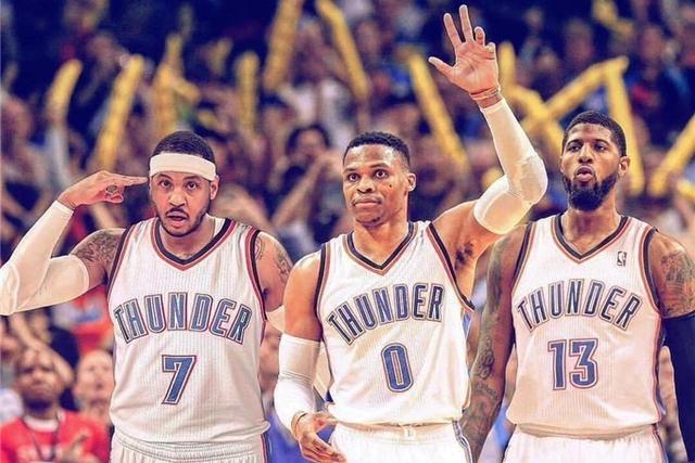 曼城斯特林末节进球助球队获胜（斯特林末段破门助曼城全取三分）