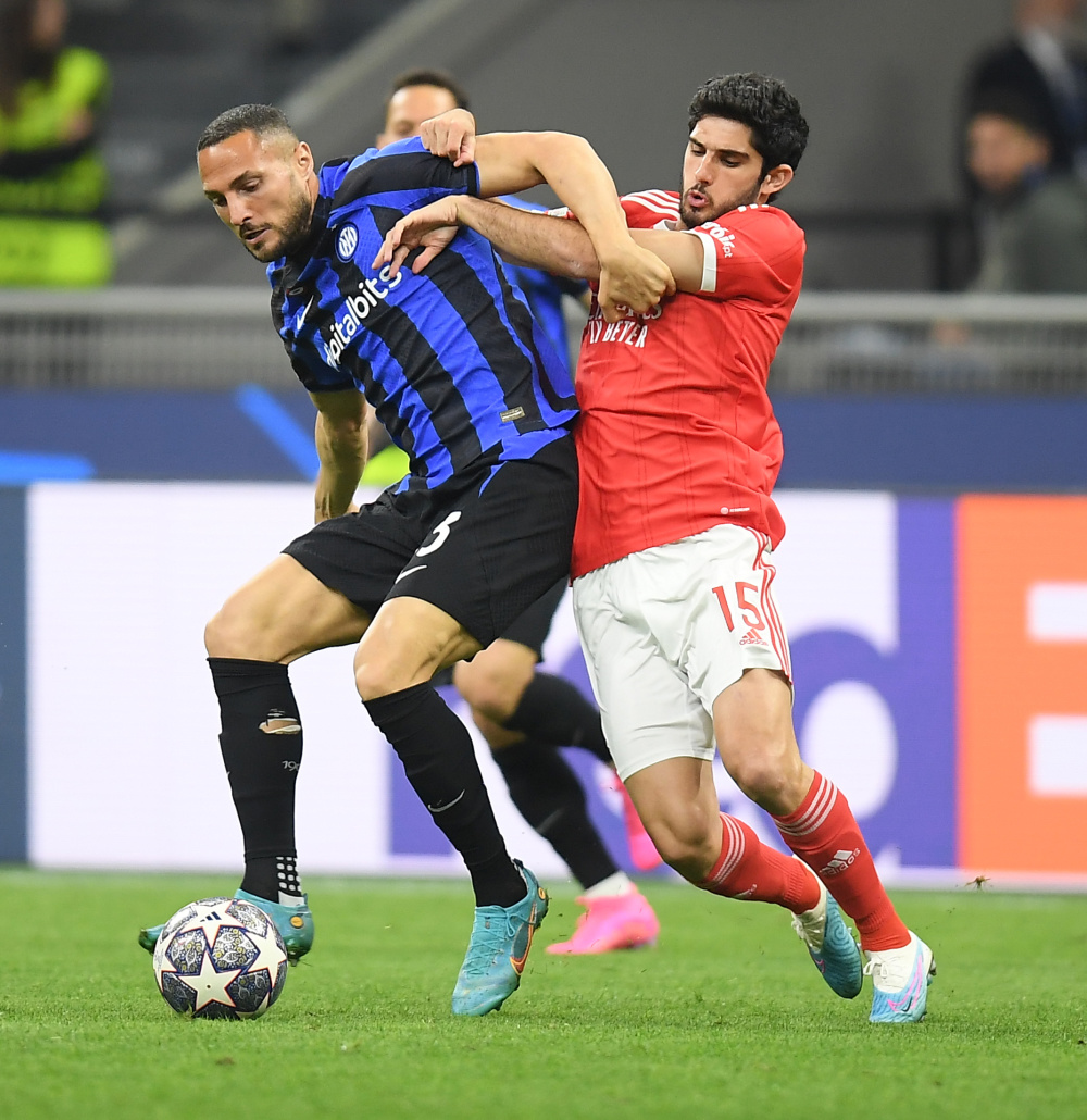 红军前6次对阵国米4胜2负，有望成第二支3次欧冠客胜国米球队（红军对国米6战4胜2负，剑指成为欧冠客场三克国米的第二队）