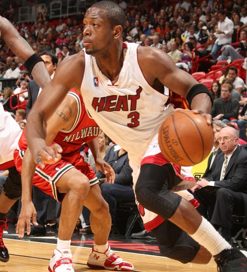 世体：巴萨密切关注福特外租的表现，他被视为未来的实际选项（世体：巴萨重点考察福特租借期表现，将其视作未来的现实选项）