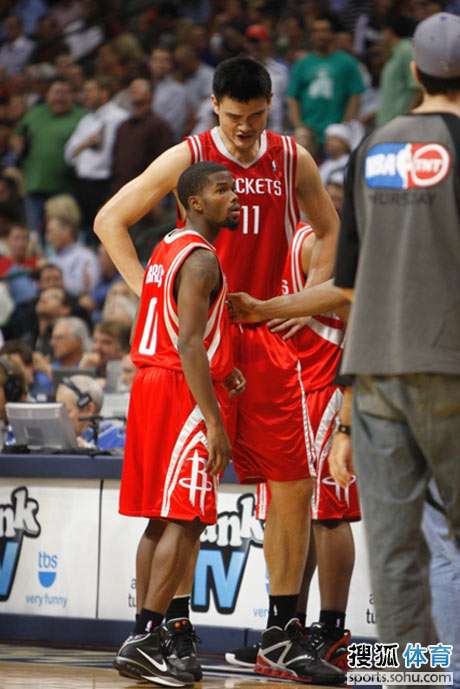 被针对了一整场，却笑到最后（整场遭针对，终成赢家）