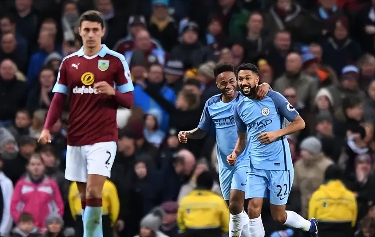 米奇：现在还没到对文班的上场时间不加限制的阶段 我们非常谨慎（米奇：目前还不会放开文班的出场时间 我们会谨慎对待）