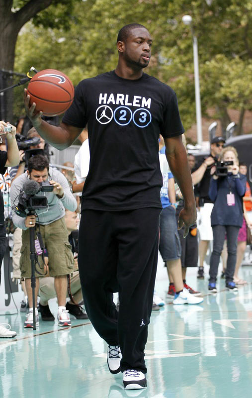 弗里克西甲场均积分2.36，执教50+场主帅中仅次于瓜帅和穆帅（弗里克西甲场均2.36分，50+场主帅中仅逊瓜帅与穆帅）