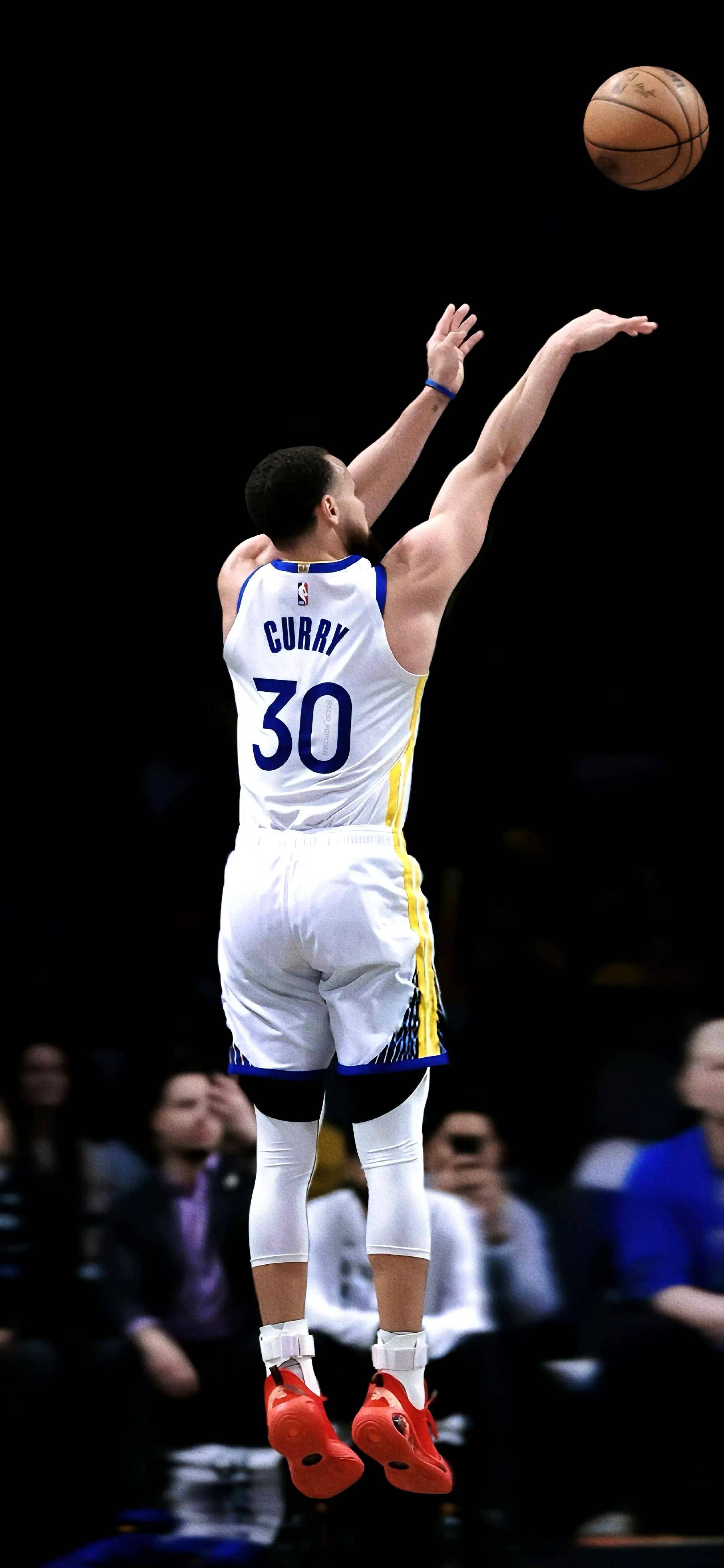 罗克经纪人：我们预计会收到一份来自英超球队的5000万欧元报价（罗克经纪人：英超球队或将开出5000万欧元报价）