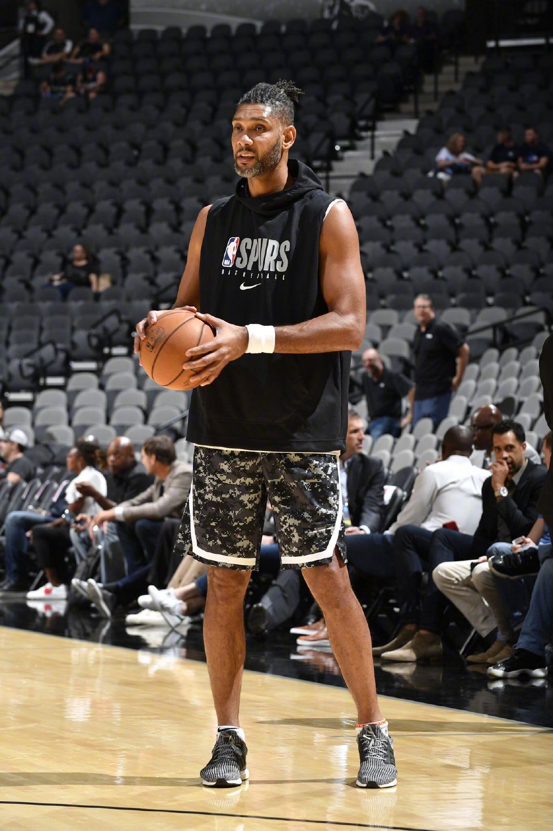 为二队引援，意媒：尤文和米兰正在关注摩德纳23岁中场马索林（意媒：尤文、米兰将摩德纳23岁中场马索林视为二队补强目标）