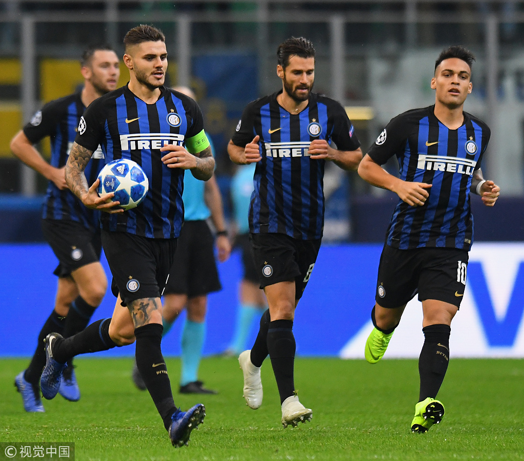 德天空：目前看施洛特贝克最可能不续约，皇马和拜仁讨论了他（德天空：施洛特贝克大概率不续约，皇马与拜仁已就他展开讨论）