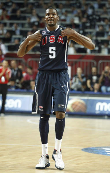 罗马诺：曼联与加拉格尔团队保持联系，马竞坚持要求永久转会（罗马诺：曼联持续与加拉格尔团队对话，马竞仅接受永久转会）