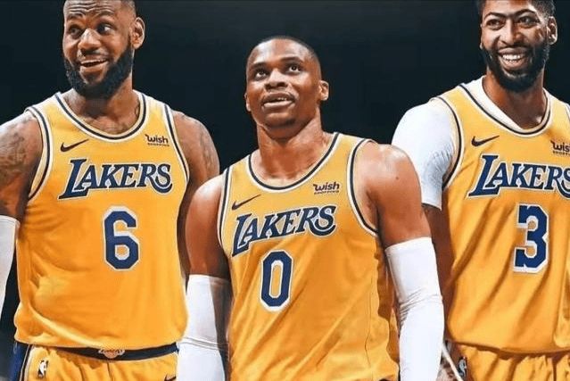 加拉塔萨雷副主席：奥斯梅恩放弃了高薪；埃德森？没有确定（加拉塔萨雷副主席：奥斯梅恩拒高薪邀约，埃德森尚未定论）