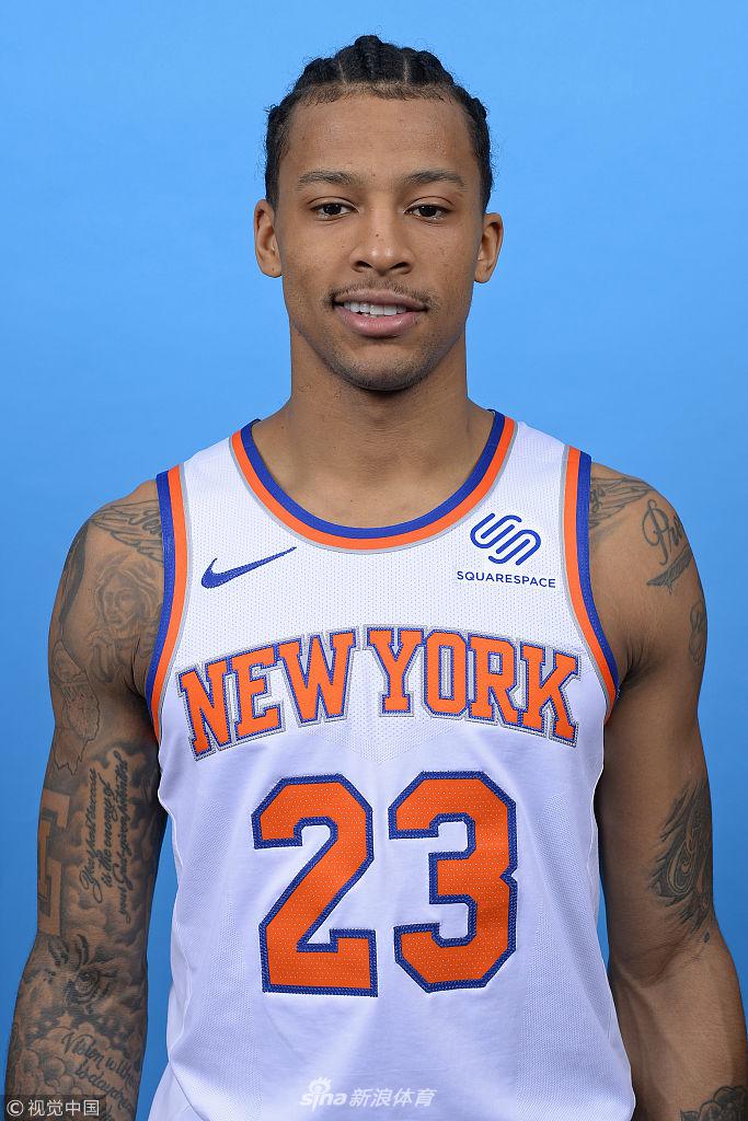 葡萄牙U17夺冠，奎罗斯社媒发贺电：我无比自豪（葡萄牙U17加冕冠军，奎罗斯发文庆贺：无比骄傲）