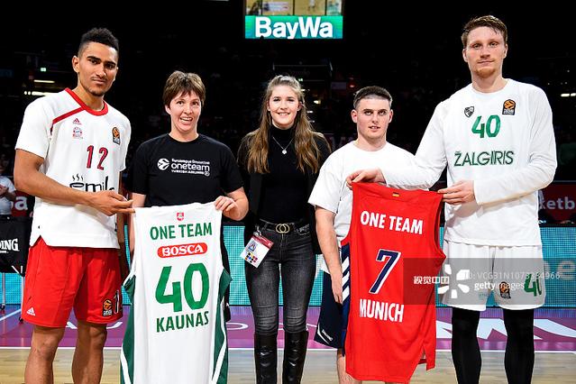 跟队记者：萨56或可出战拉齐奥，普利希奇则需谨慎对待（队记：萨56有望出战拉齐奥，普利希奇情况需谨慎评估）