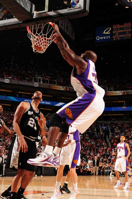 篮协发布声明：严厉打击针对女篮教练员和运动员的AI造谣行为（中国篮协严正声明：重拳打击针对女篮教练与球员的AI谣言）